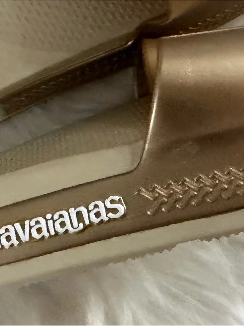 Havaianas Metallic  Gold Slide Sandals
